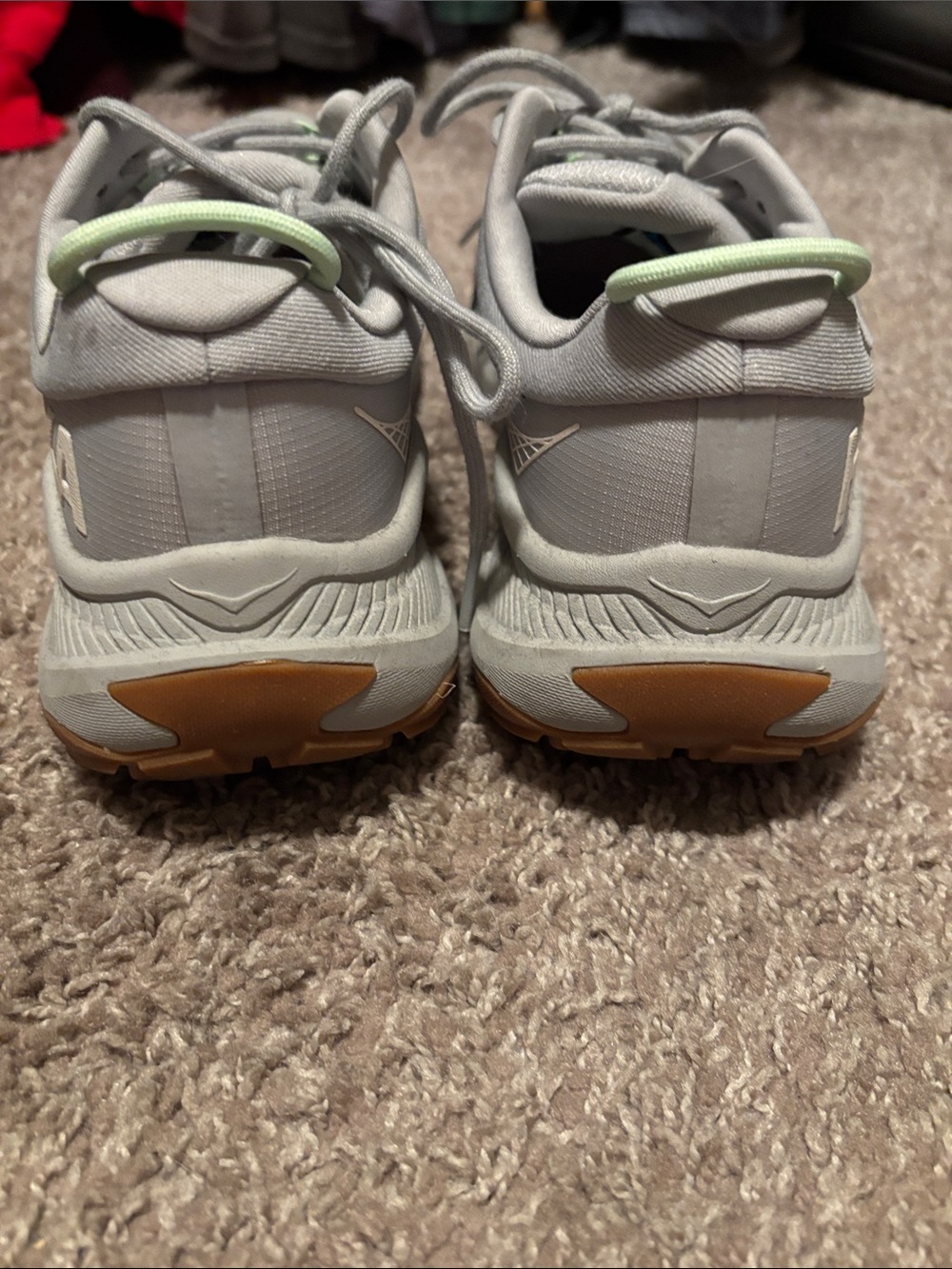 Hoka Women’s Light Gray Athletic Running Shoes with Subtle Lime Accents - Picture 4 of 8